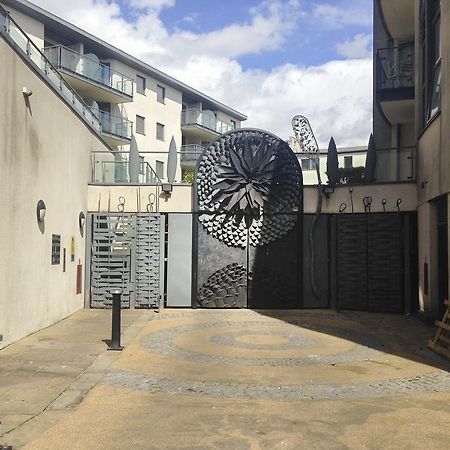 Avalon Balcony Apartment Brighton ภายนอก รูปภาพ