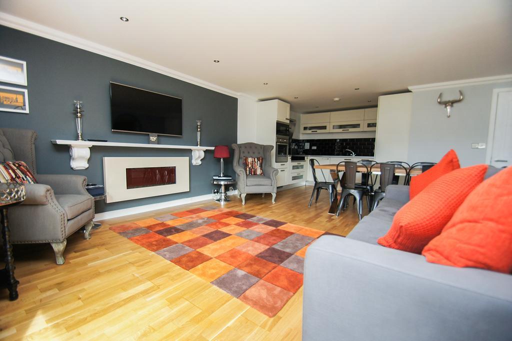 Avalon Balcony Apartment Brighton ภายนอก รูปภาพ